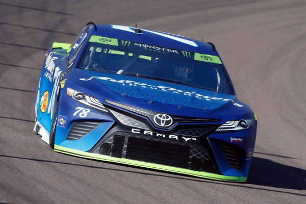 Monster Energy NASCAR Cup Series
Can-Am 500
Phoenix Raceway, Avondale, AZ USA
Friday 10 November 2017
Martin Truex Jr, Furniture Row Racing, Auto-Owners Insurance Toyota Camry
World Copyright: Lesley Ann Miller
LAT Images