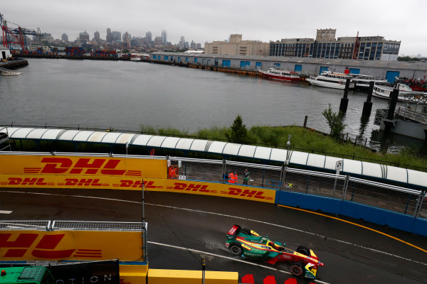 2016/2017 FIA Formula E Championship.
Round 9 - New York City ePrix, Brooklyn, New York, USA.
Friday 14 July 2017.
Daniel Abt (GER), ABT Schaeffler Audi Sport, Spark-Abt Sportsline, ABT Schaeffler FE02.
Photo: Sam Bloxham/LAT/Formula E
ref: Digital Image _W6I1677