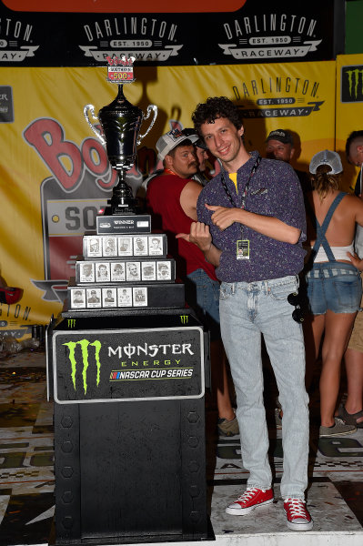Monster Energy NASCAR Cup Series
Bojangles' Southern 500
Darlington Raceway, Darlington, SC USA
Sunday 3 September 2017
Denny Hamlin, Joe Gibbs Racing, Sport Clips Toyota Camry wins.
World Copyright: Rusty Jarrett
LAT Images Monster Energy NASCAR Cup Series
Bojangles' Southern 500
Darlington Raceway, Darlington, SC USA
Sunday 3 September 2017
Denny Hamlin, Joe Gibbs Racing, Sport Clips Toyota Camry wins.
World Copyright: Rusty Jarrett
LAT Images
