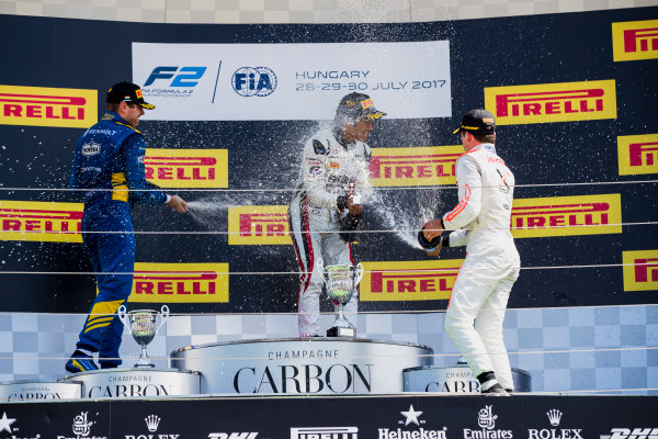 2017 FIA Formula 2 Round 7.
Hungaroring, Budapest, Hungary.
Sunday 30 July 2017.
Oliver Rowland (GBR, DAMS), Nobuharu Matsushita (JPN, ART Grand Prix), Nyck De Vries (NED, Rapax).
Photo: Zak Mauger/FIA Formula 2.
ref: Digital Image _54I4962 2017 FIA Formula 2 Round 7.
Hungaroring, Budapest, Hungary.
Sunday 30 July 2017.
Oliver Rowland (GBR, DAMS), Nobuharu Matsushita (JPN, ART Grand Prix), Nyck De Vries (NED, Rapax).
Photo: Zak Mauger/FIA Formula 2.
ref: Digital Image _54I4962