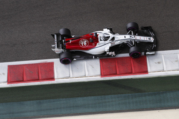 Kimi Raikkonen, Alfa Romeo Sauber C37.