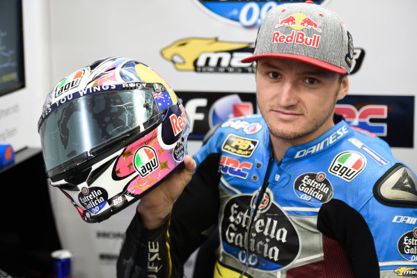 2017 MotoGP Championship - Round 5
Le Mans, France
Friday 19 May 2017
Jack Miller, Estrella Galicia 0,0 Marc VDS with Nicky Hayden number on his helmet
World Copyright: Gold & Goose Photography/LAT Images
ref: Digital Image 670563