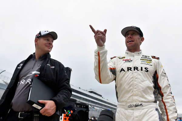 30 September-2 October, 2016, Dover, Delaware USA
Carl Edwards, ARRIS Surfboard Toyota Camry and Dave Rogers
? 2016, Nigel Kinrade
LAT Photo USA 30 September-2 October, 2016, Dover, Delaware USA
Carl Edwards, ARRIS Surfboard Toyota Camry and Dave Rogers
? 2016, Nigel Kinrade
LAT Photo USA