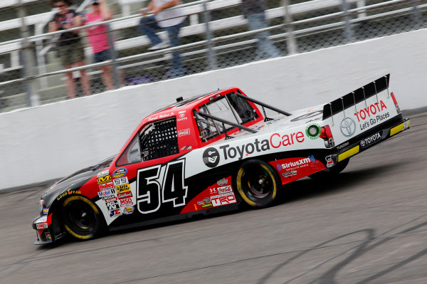 13-14 April, 2013, Rockingham, North Carolina USA
Darrell Wallace Jr.
©2013, David Griffin
LAT Photo USA 13-14 April, 2013, Rockingham, North Carolina USA
Darrell Wallace Jr.
©2013, David Griffin
LAT Photo USA