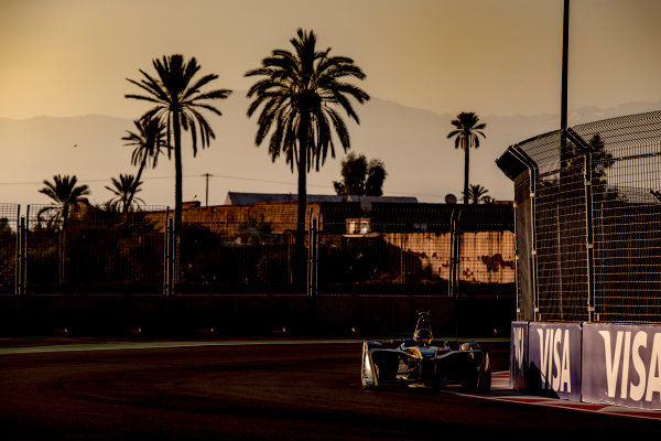 2016/2017 FIA Formula E Championship.
Marrakesh ePrix, Circuit International Automobile Moulay El Hassan, Marrakesh, Morocco.
Saturday 12 November 2016.
Ma Qing Hau (CHN), Techeetah, Spark-Renault, Renault Z.E 16. 
Photo: Zak Mauger/LAT/Formula E
ref: Digital Image _X0W5307