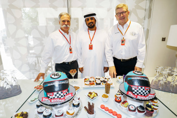 Yas Marina Circuit, Abu Dhabi, United Arab Emirates.
Thursday 23 November 2017.
Chase Carey, Chairman, Formula One, and Ross Brawn, Managing Director of Motorsports, FOM.
World Copyright: Steven Tee/LAT Images
ref: Digital Image _R3I1034 Yas Marina Circuit, Abu Dhabi, United Arab Emirates.
Thursday 23 November 2017.
Chase Carey, Chairman, Formula One, and Ross Brawn, Managing Director of Motorsports, FOM.
World Copyright: Steven Tee/LAT Images
ref: Digital Image _R3I1034