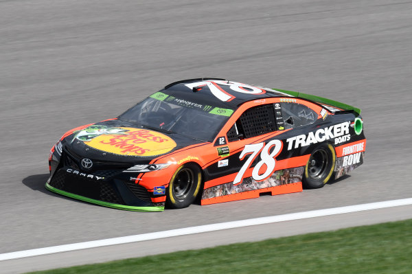 Monster Energy NASCAR Cup Series
Hollywood Casino 400
Kansas Speedway, Kansas City, KS USA
Friday 20 October 2017
Martin Truex Jr, Furniture Row Racing, Bass Pro Shops / Tracker Boats Toyota Camry
World Copyright: John K Harrelson
LAT Images