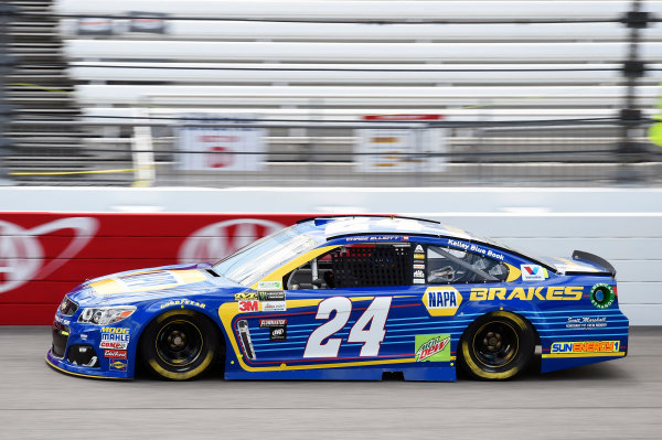 Monster Energy NASCAR Cup Series
Toyota Owners 400
Richmond International Raceway, Richmond, VA USA
Friday 28 April 2017
Chase Elliott, Hendrick Motorsports, NAPA Brakes Chevrolet SS
World Copyright: Nigel Kinrade
LAT Images
ref: Digital Image 17RIC1nk00818