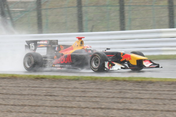 2017 Japanese Super Formula.
Suzuka, Japan. 21st - 22nd October 2017. Rd 7. Cancelled race due to Typhoon.
2017 Driver?s 2nd position & Rookie of the Year Pierre Gasly ( #15 TEAM MUGEN SF14 ) action
World Copyright: Yasushi Ishihara / LAT Images.
Ref: 2017_SF_Rd7_008