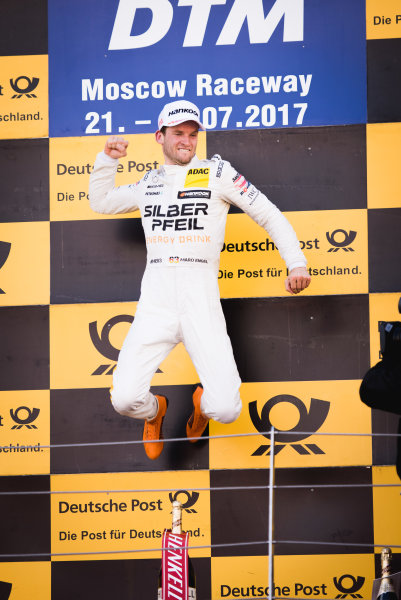 2017 DTM Round 5
Moscow Raceway, Moscow, Russia
Sunday 23 July 2017.
Podium: Race winner Maro Engel, Mercedes-AMG Team HWA, Mercedes-AMG C63 DTM
World Copyright: Evgeniy Safronov/LAT Images
ref: Digital Image SafronovEvgeniy_2017_DTM_MRW_SanFast-20