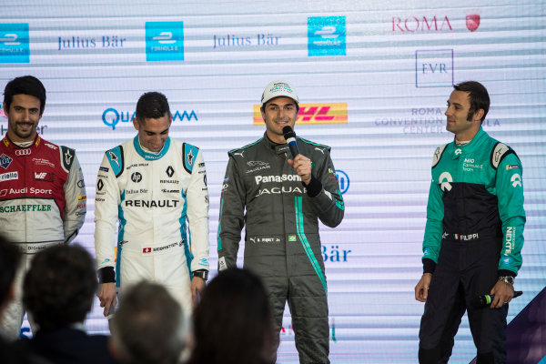 2017/2018 FIA Formula E Championship.
Street Demonstration - Rome, Italy.
Nelson Piquet Jr. (BRA), Panasonic Jaguar Racing in the press conference with Lucas Di Grassi (BRA), Audi Sport ABT Schaeffler, Sebastien Buemi (SUI), Renault e.Dams and Luca Filippi (ITA), NIO Formula E Team.
Thursday 19 October 2017.
Photo: Andrew Ferraro/LAT/Formula E
ref: Digital Image _FER4055