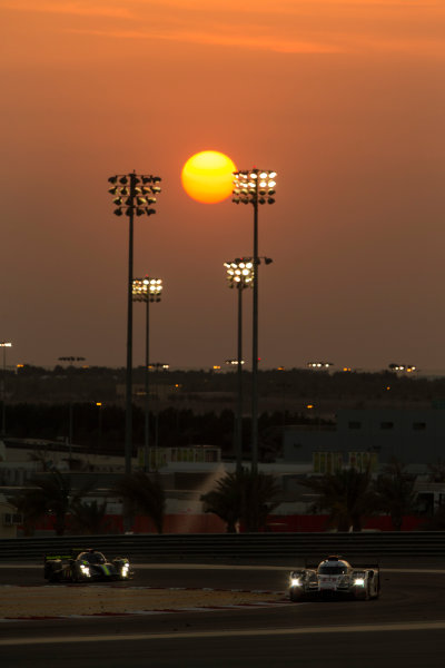 2015 FIA World Endurance Championship
Bahrain 6-Hours
Bahrain International Circuit, Bahrain
Saturday 21 November 2015.
Lucas Di Grassi, Lo?c Duval, Oliver Jarvis (#8 LMP1 Audi Sport Team Joest Audi R18 e-tron quattro) leads Simon Trummer, Pierre Kaffer (#4 LMP1 ByKolles Racing CLM P1/01 AER).
World Copyright: Sam Bloxham/LAT Photographic
ref: Digital Image _SBL5263