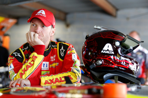 2017 Monster Energy NASCAR Cup Series
STP 500
Martinsville Speedway, Martinsville, VA USA
Friday 31 March 2017
Dale Earnhardt Jr
World Copyright: Matthew T. Thacker/LAT Images
ref: Digital Image 17MART11004