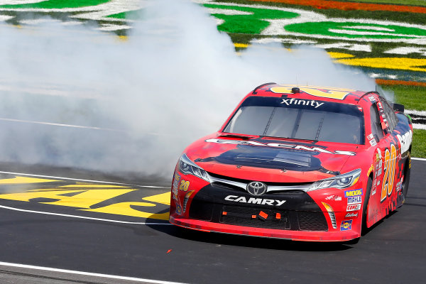 2017 NASCAR Xfinity Series
My Bariatric Solutions 300
Texas Motor Speedway, Fort Worth, TX USA
Saturday 8 April 2017
Erik Jones, Game Stop/ GAEMS Toyota Camry celebrates his win with a burnout
World Copyright: Russell LaBounty/LAT Images
ref: Digital Image 17TEX1rl_2599