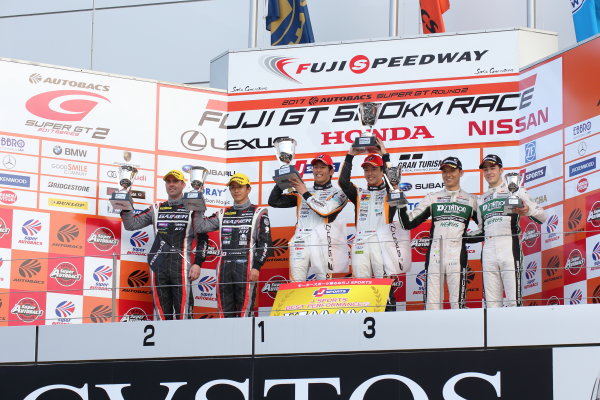 2017 Japanese Super GT Series.
Fuji, Japan. 6th - 7th April 2017. Rd 2.
GT300 Winner Yuichi Nakayama & Sho Tsuboi ( #51 JMS P.MU LMcorsa RC F GT3 ) 2nd position Katsuyuki Hiranaka & Bjorn Wirdheim ( #11 GAINER TANAX AMG GT3 ) 3rd position Tomonobu Fujii & Sven Muller ( #33 D'station Porsche ) podium, portrait
World Copyright: Yasushi Ishihara / LAT Images.
Ref: 2017SGT_Rd2_11