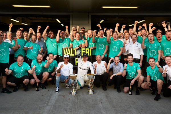 Sochi Autodrom, Sochi, Russia.
Sunday 30 April 2017.
Valtteri Bottas, Mercedes AMG, 1st Position, Lewis Hamilton, Mercedes AMG, and the Mercedes team celebrate victory.
World Copyright: Steve Etherington/LAT Images
ref: Digital Image SNE18825 Sochi Autodrom, Sochi, Russia.
Sunday 30 April 2017.
Valtteri Bottas, Mercedes AMG, 1st Position, Lewis Hamilton, Mercedes AMG, and the Mercedes team celebrate victory.
World Copyright: Steve Etherington/LAT Images
ref: Digital Image SNE18825