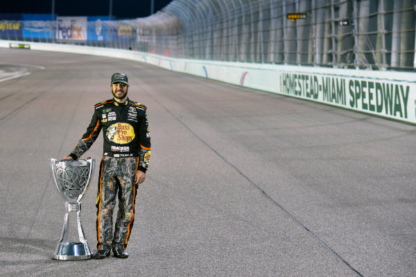 Monster Energy NASCAR Cup Series
Ford EcoBoost 400
Homestead-Miami Speedway, Homestead, FL USA
Monday 20 November 2017
Martin Truex Jr, Furniture Row Racing, Bass Pro Shops / Tracker Boats Toyota Camry celebrates winning the 2017 Monster Energy Cup Series Championship
World Copyright: Nigel Kinrade
LAT Images Monster Energy NASCAR Cup Series
Ford EcoBoost 400
Homestead-Miami Speedway, Homestead, FL USA
Monday 20 November 2017
Martin Truex Jr, Furniture Row Racing, Bass Pro Shops / Tracker Boats Toyota Camry celebrates winning the 2017 Monster Energy Cup Series Championship
World Copyright: Nigel Kinrade
LAT Images