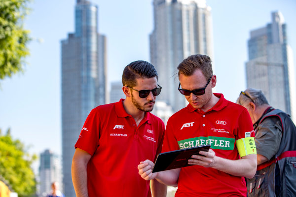 2016/2017 FIA Formula E Championship.
Buenos Aires ePrix, Buenos Aires, Argentina.
Friday 17 February 2017.
Daniel Abt (GER), ABT Schaeffler Audi Sport, Spark-Abt Sportsline, ABT Schaeffler FE02. 
Photo: Zak Mauger/LAT/Formula E
ref: Digital Image _X0W4123