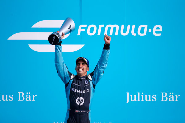 2016/2017 FIA Formula E Championship.
Round 8 - Berlin ePrix, Tempelhof Airport, Berlin, Germany.
Sunday 11 June 2017.
Sebastien Buemi (SUI), Renault e.Dams, Spark-Renault, Renault Z.E 16, celebrates on the podium.
Photo: Alastair Staley/LAT/Formula E
ref: Digital Image _X0W1752