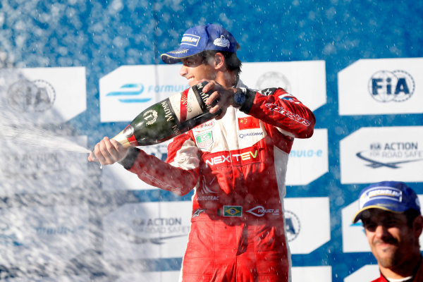 2014/2015 FIA Formula E Championship.
Nelson Piquet Jr (BRA)/China Racing - Spark-Renault SRT_01E
Long Beach ePrix, Long Beach, California, United States of America.
Sunday 5 April 2015
Photo: Al Staley/LAT/Formula E
ref: Digital Image _R6T8721
2014/2015 FIA Formula E Championship.
Nelson Piquet Jr (BRA)/China Racing - Spark-Renault SRT_01E
Long Beach ePrix, Long Beach, California, United States of America.
Sunday 5 April 2015
Photo: Al Staley/LAT/Formula E
ref: Digital Image _R6T8721