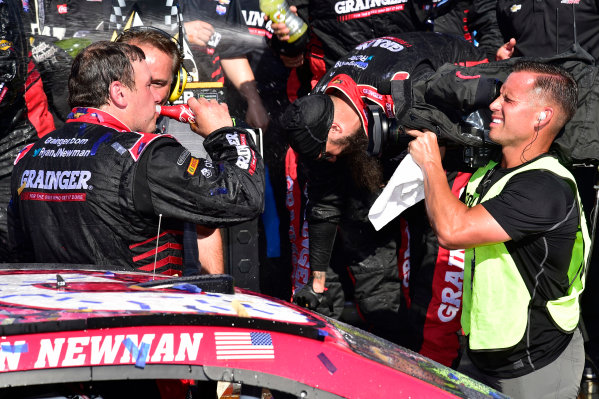 2017 Monster Energy NASCAR Cup Series
Camping World 500
Phoenix International Raceway, Avondale, AZ USA
Sunday 19 March 2017
Ryan Newman wins
World Copyright: Rusty Jarrett/LAT Images
ref: Digital Image 17PHX1rj_3155