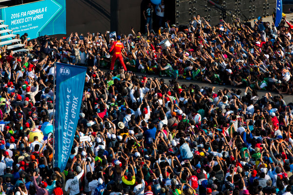 2015/2016 FIA Formula E Championship.
Mexico City ePrix, Autodromo Hermanos Rodriguez, Mexico City, Mexico.
Saturday 12 March 2016.
Lucas Di Grassi (BRA), ABT Audi Sport FE01.
Photo: Zak Mauger/LAT/Formula E
ref: Digital Image _79P3974