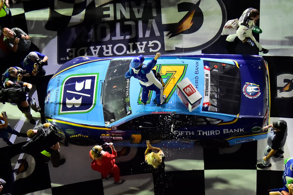 Monster Energy NASCAR Cup Series
Coke Zero 400
Daytona International Speedway, Daytona Beach, FL USA
Saturday 1 July 2017
Ricky Stenhouse Jr, Roush Fenway Racing, Fifth Third Bank Ford Fusion, celebrates in victory lane.
World Copyright: John K Harrelson
LAT Images