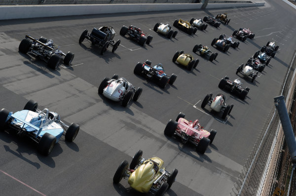 12 October, 2010, Indianapolis, Indiana, USA
33 Historic cars representing the 100 year history of the Indy 500 are gathered on the grid of the Indianapolis Motor Speedway
©2010, Dan R. Boyd, USA
LAT Photographic 12 October, 2010, Indianapolis, Indiana, USA
33 Historic cars representing the 100 year history of the Indy 500 are gathered on the grid of the Indianapolis Motor Speedway
©2010, Dan R. Boyd, USA
LAT Photographic