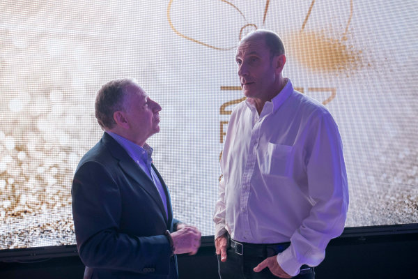 2017 Awards Evening.
Yas Marina Circuit, Abu Dhabi, United Arab Emirates.
Sunday 26 November 2017.
Jean Todt, President, FIA with Bruno Michel.
Photo: Zak Mauger/FIA Formula 2/GP3 Series.
ref: Digital Image _56I3576