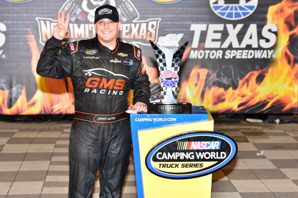 3-4 November, 2016, Fort Worth, Texas USA
Johnny Sauter (21) celebrates after winning at Texas.
©2016, John Harrelson / LAT Photo USA 3-4 November, 2016, Fort Worth, Texas USA
Johnny Sauter (21) celebrates after winning at Texas.
©2016, John Harrelson / LAT Photo USA