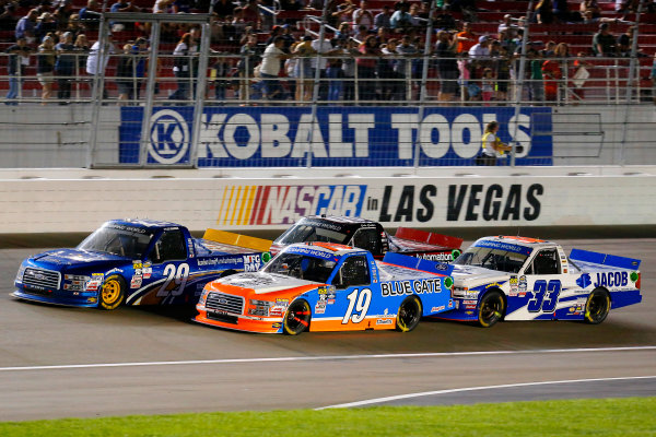 1 October, 2016, Las Vegas, Nevada USA
Tyler Reddick and Daniel Hemric
?2016, Russell LaBounty
LAT Photo USA
1 October, 2016, Las Vegas, Nevada USA
Tyler Reddick and Daniel Hemric
?2016, Russell LaBounty
LAT Photo USA