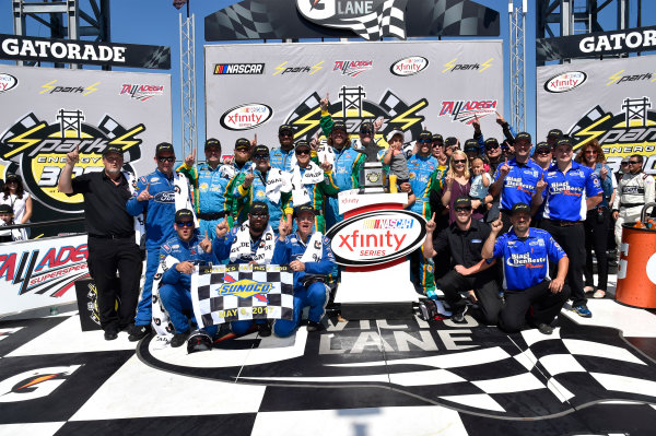 NASCAR Xfinity Series
Sparks Energy 300
Talladega Superspeedway, Talladega, AL USA
Saturday 6 May 2017
Aric Almirola, Fresh From Florida Ford Mustang
World Copyright: Rusty Jarrett
LAT Images
ref: Digital Image 17TAL1rj_2624 NASCAR Xfinity Series
Sparks Energy 300
Talladega Superspeedway, Talladega, AL USA
Saturday 6 May 2017
Aric Almirola, Fresh From Florida Ford Mustang
World Copyright: Rusty Jarrett
LAT Images
ref: Digital Image 17TAL1rj_2624