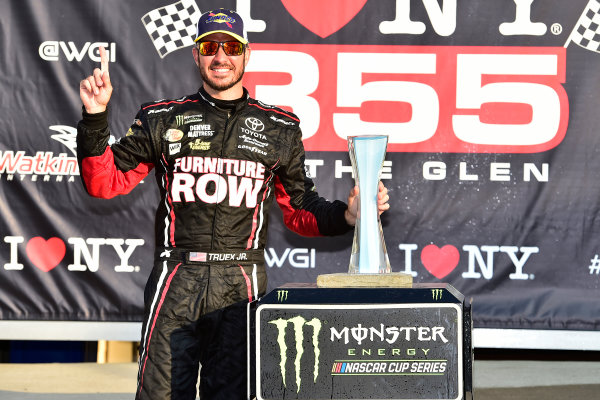 Monster Energy NASCAR Cup Series
I LOVE NEW YORK 355 at The Glen
Watkins Glen International, Watkins Glen, NY USA
Sunday 6 August 2017
Martin Truex Jr, Furniture Row Racing, Furniture Row/Denver Mattress Toyota Camry celebrates in victory lane
World Copyright: John Harrelson
LAT Images Monster Energy NASCAR Cup Series
I LOVE NEW YORK 355 at The Glen
Watkins Glen International, Watkins Glen, NY USA
Sunday 6 August 2017
Martin Truex Jr, Furniture Row Racing, Furniture Row/Denver Mattress Toyota Camry celebrates in victory lane
World Copyright: John Harrelson
LAT Images