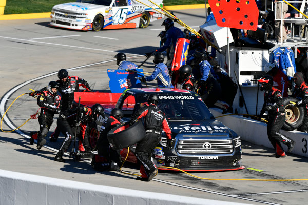 NASCAR Camping World Truck Series
Alpha Energy Solutions 250
Martinsville Speedway, Martinsville, VA USA
Saturday 1 April 2017
Ben Rhodes pit stop
World Copyright: Scott R LePage/LAT Images
ref: Digital Image lepage-170401-mv-2920 NASCAR Camping World Truck Series
Alpha Energy Solutions 250
Martinsville Speedway, Martinsville, VA USA
Saturday 1 April 2017
Ben Rhodes pit stop
World Copyright: Scott R LePage/LAT Images
ref: Digital Image lepage-170401-mv-2920