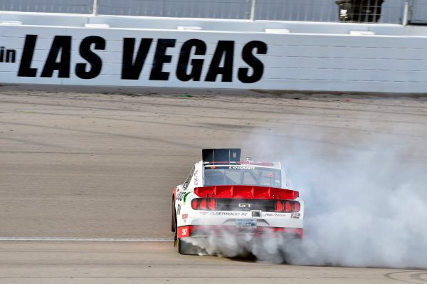 2017 NASCAR Xfinity Series - Boyd Gaming 300
Las Vegas Motor Speedway - Las Vegas, NV USA
Saturday 11 March 2017
Joey Logano celebrates his win with a burnout
World Copyright: Nigel Kinrade/LAT Images
ref: Digital Image 17LAS1nk06093 2017 NASCAR Xfinity Series - Boyd Gaming 300
Las Vegas Motor Speedway - Las Vegas, NV USA
Saturday 11 March 2017
Joey Logano celebrates his win with a burnout
World Copyright: Nigel Kinrade/LAT Images
ref: Digital Image 17LAS1nk06093