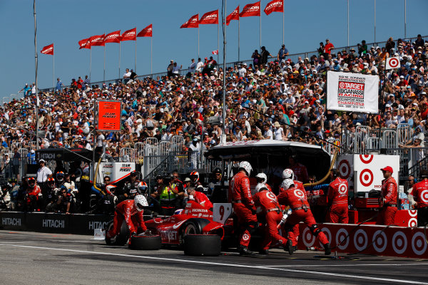 14 July, 2013, Toronto, Ontario, Canada
Scott Dixon pit stop
© 2013, Michael L. Levitt
LAT Photo USA 14 July, 2013, Toronto, Ontario, Canada
Scott Dixon pit stop
© 2013, Michael L. Levitt
LAT Photo USA