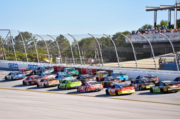 Monster Energy NASCAR Cup Series
GEICO 500
Talladega Superspeedway, Talladega, AL USA
Sunday 7 May 2017
Jimmie Johnson, Hendrick Motorsports, Lowe's Chevrolet SS
World Copyright: Nigel Kinrade
LAT Images
ref: Digital Image 17TAL1nk07184