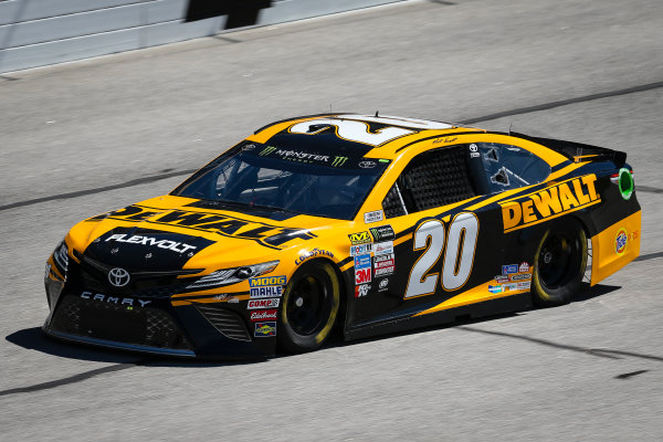 2017 Monster Energy NASCAR Cup Series - Fold of Honor QuikTrip 500
Atlanta Motor Speedway, Hampton, GA USA
Friday 3 March 2017
Matt Kenseth, DEWALT Flexvolt Toyota Camry
World Copyright: Barry Cantrell/LAT Images
ref: Digital Image 17ATLbc0558 2017 Monster Energy NASCAR Cup Series - Fold of Honor QuikTrip 500
Atlanta Motor Speedway, Hampton, GA USA
Friday 3 March 2017
Matt Kenseth, DEWALT Flexvolt Toyota Camry
World Copyright: Barry Cantrell/LAT Images
ref: Digital Image 17ATLbc0558