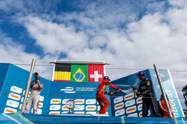2014/2015 FIA Formula E Championship.
Berlin ePrix, Berlin Tempelhof Airport, Germany.
Saturday 23 May 2015
Podium. 1st, Lucas di Grassi (BRA)/Audi Abt Sport - Spark-Renault SRT_01E, 2nd, Jerome D'Ambrosio (BEL)/Dragon Racing - Spark-Renault SRT_01E and 3rd, Sebastien Buemi (SWI)/E.dams Renault - Spark-Renault SRT_01E.
Photo: Zak Mauger/LAT/Formula E
ref: Digital Image _L0U9708
2014/2015 FIA Formula E Championship.
Berlin ePrix, Berlin Tempelhof Airport, Germany.
Saturday 23 May 2015
Podium. 1st, Lucas di Grassi (BRA)/Audi Abt Sport - Spark-Renault SRT_01E, 2nd, Jerome D'Ambrosio (BEL)/Dragon Racing - Spark-Renault SRT_01E and 3rd, Sebastien Buemi (SWI)/E.dams Renault - Spark-Renault SRT_01E.
Photo: Zak Mauger/LAT/Formula E
ref: Digital Image _L0U9708