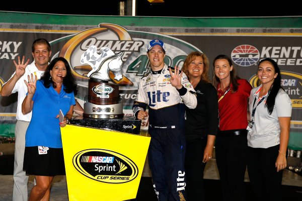 7-9 July, 2016, Sparta, Kentucky USA
Brad Keselowski celebrates in victory lane 
©2016, Russell LaBounty
LAT Photo USA