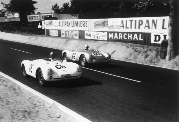 Le Mans, France. 11 - 12 June 1955.
Olivier Gendebien/Wolfgang Seidel (Porsche 550 RS Spyder #66), 5th position, passes Gustave Olivier/Josef Jeser (Porsche 550 #65), 18th position, action.
World Copyright: LAT Photographic.
Ref: 301 - 25. Le Mans, France. 11 - 12 June 1955.
Olivier Gendebien/Wolfgang Seidel (Porsche 550 RS Spyder #66), 5th position, passes Gustave Olivier/Josef Jeser (Porsche 550 #65), 18th position, action.
World Copyright: LAT Photographic.
Ref: 301 - 25.