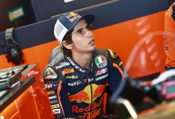 2017 Moto3 Championship - Round 3
Circuit of the Americas, Austin, Texas, USA
Sunday 23 April 2017
Niccolo Antonelli, Red Bull KTM Ajo
World Copyright: Gold and Goose Photography/LAT Images
ref: Digital Image Moto2-W-500-2595 2017 Moto3 Championship - Round 3
Circuit of the Americas, Austin, Texas, USA
Sunday 23 April 2017
Niccolo Antonelli, Red Bull KTM Ajo
World Copyright: Gold and Goose Photography/LAT Images
ref: Digital Image Moto2-W-500-2595