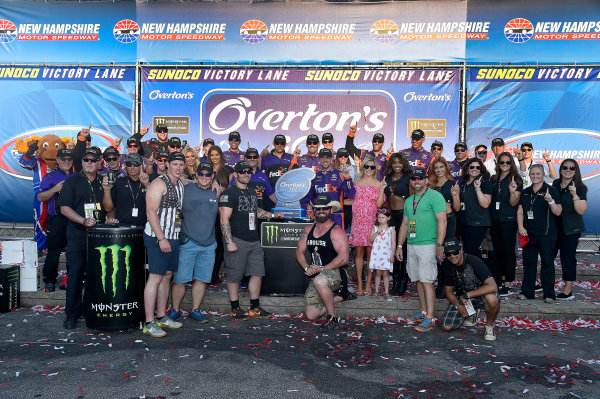 Monster Energy NASCAR Cup Series
Overton’s 301
New Hampshire Motor Speedway, Loudon, NH USA
Sunday 16 July 2017
Denny Hamlin, Joe Gibbs Racing, FedEx Office Toyota Camry wins
World Copyright: Rusty Jarrett
LAT Images Monster Energy NASCAR Cup Series
Overton’s 301
New Hampshire Motor Speedway, Loudon, NH USA
Sunday 16 July 2017
Denny Hamlin, Joe Gibbs Racing, FedEx Office Toyota Camry wins
World Copyright: Rusty Jarrett
LAT Images