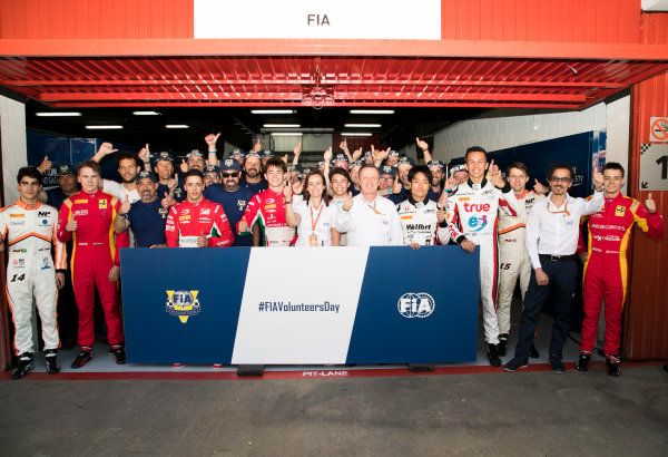 Circuit de Catalunya, Barcelona, Spain.
Friday 12 May 2017.
Drivers, officials and marshals gather for FIA Volunteers Day, which celebrates the volunteer work of marshals and organisers around the world that make motor racing possible.
World Copyright: Steven Tee/LAT Images
ref: Digital Image _O3I4226 Circuit de Catalunya, Barcelona, Spain.
Friday 12 May 2017.
Drivers, officials and marshals gather for FIA Volunteers Day, which celebrates the volunteer work of marshals and organisers around the world that make motor racing possible.
World Copyright: Steven Tee/LAT Images
ref: Digital Image _O3I4226