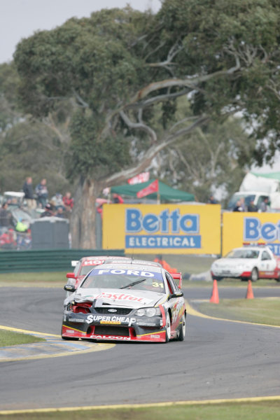 2004 Australian V8 Supercars
Sandown, Australia. 12th September 2004
V8 Supercar drivers Steve Ellery and Luke Youlden during the Betta Electrical 500 being held this weekend at Sandown International Raceway Melbourne, Australia.
World Copyright: Mark Horsburgh/LAT Photographic
ref: DIgital Image Only