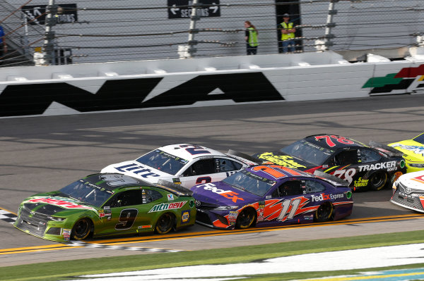 Monster Energy NASCAR Cup Series
The Advance Auto Parts Clash
Daytona International Speedway, Daytona Beach, FL USA
Sunday 11 February 2018
Chase Elliott, Hendrick Motorsports, Mountain Dew Chevrolet Camaro Denny Hamlin, Joe Gibbs Racing, FedEx Express Toyota Camry
World Copyright: Matthew T. Thacker
LAT Images Monster Energy NASCAR Cup Series
The Advance Auto Parts Clash
Daytona International Speedway, Daytona Beach, FL USA
Sunday 11 February 2018
Chase Elliott, Hendrick Motorsports, Mountain Dew Chevrolet Camaro Denny Hamlin, Joe Gibbs Racing, FedEx Express Toyota Camry
World Copyright: Matthew T. Thacker
LAT Images