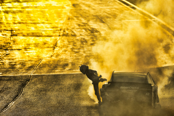 Monster Energy NASCAR Cup Series
Ford EcoBoost 400
Homestead-Miami Speedway, Homestead, FL USA
Sunday 19 November 2017
Danica Patrick, Stewart-Haas Racing, Aspen Dental Ford Fusion gets out of her burning car after crash. This was her last race as a full-time NASCAR driver, and the end of her full-time career.
World Copyright: Michael L. Levitt
LAT Images Monster Energy NASCAR Cup Series
Ford EcoBoost 400
Homestead-Miami Speedway, Homestead, FL USA
Sunday 19 November 2017
Danica Patrick, Stewart-Haas Racing, Aspen Dental Ford Fusion gets out of her burning car after crash. This was her last race as a full-time NASCAR driver, and the end of her full-time career.
World Copyright: Michael L. Levitt
LAT Images