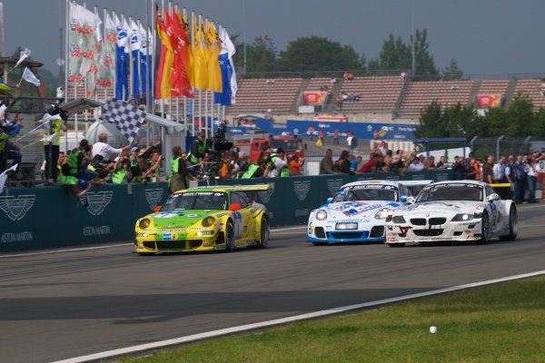 Timo Bernhard (GER) / Marc Lieb (GER) / Romain Dumas (FRA) / Marcel Tiemann (GER) Manthey Racing Porsche 997 GT3-RSR cross the line to win the race.
Nurburgring 24 Hours, Nurburgring Nordschleife, Germany, 8-10 June 2007.
DIGITAL IMAGE Timo Bernhard (GER) / Marc Lieb (GER) / Romain Dumas (FRA) / Marcel Tiemann (GER) Manthey Racing Porsche 997 GT3-RSR cross the line to win the race.
Nurburgring 24 Hours, Nurburgring Nordschleife, Germany, 8-10 June 2007.
DIGITAL IMAGE
